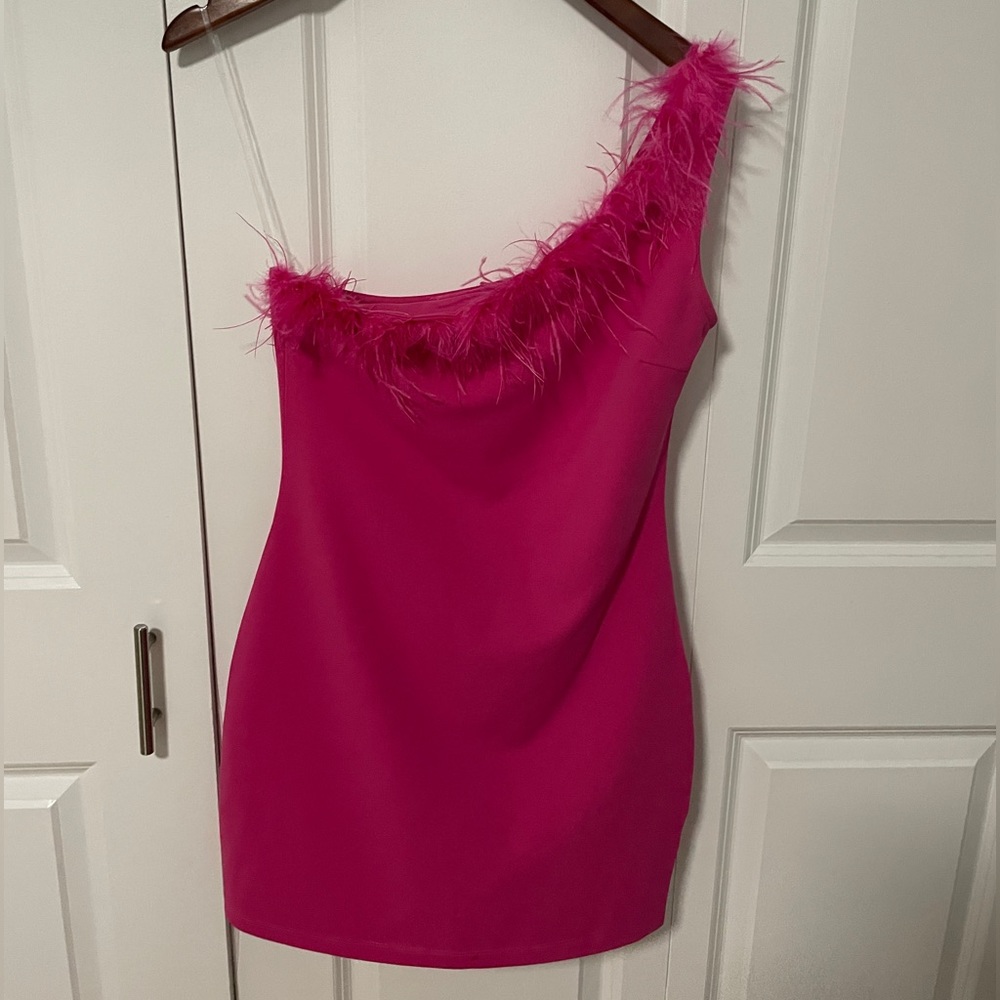 Mini hot pink dress